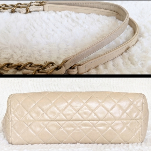 💎AUTHENTIC💎CHANEL quilted leather tote - Picture 10 of 12